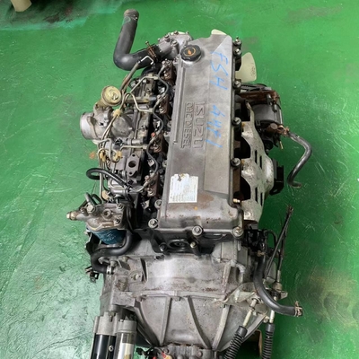 Euro 5 136 HP 6 скоростной ручной 4HF1 Isuzu двигатель для фургонов Применение частей двигателя